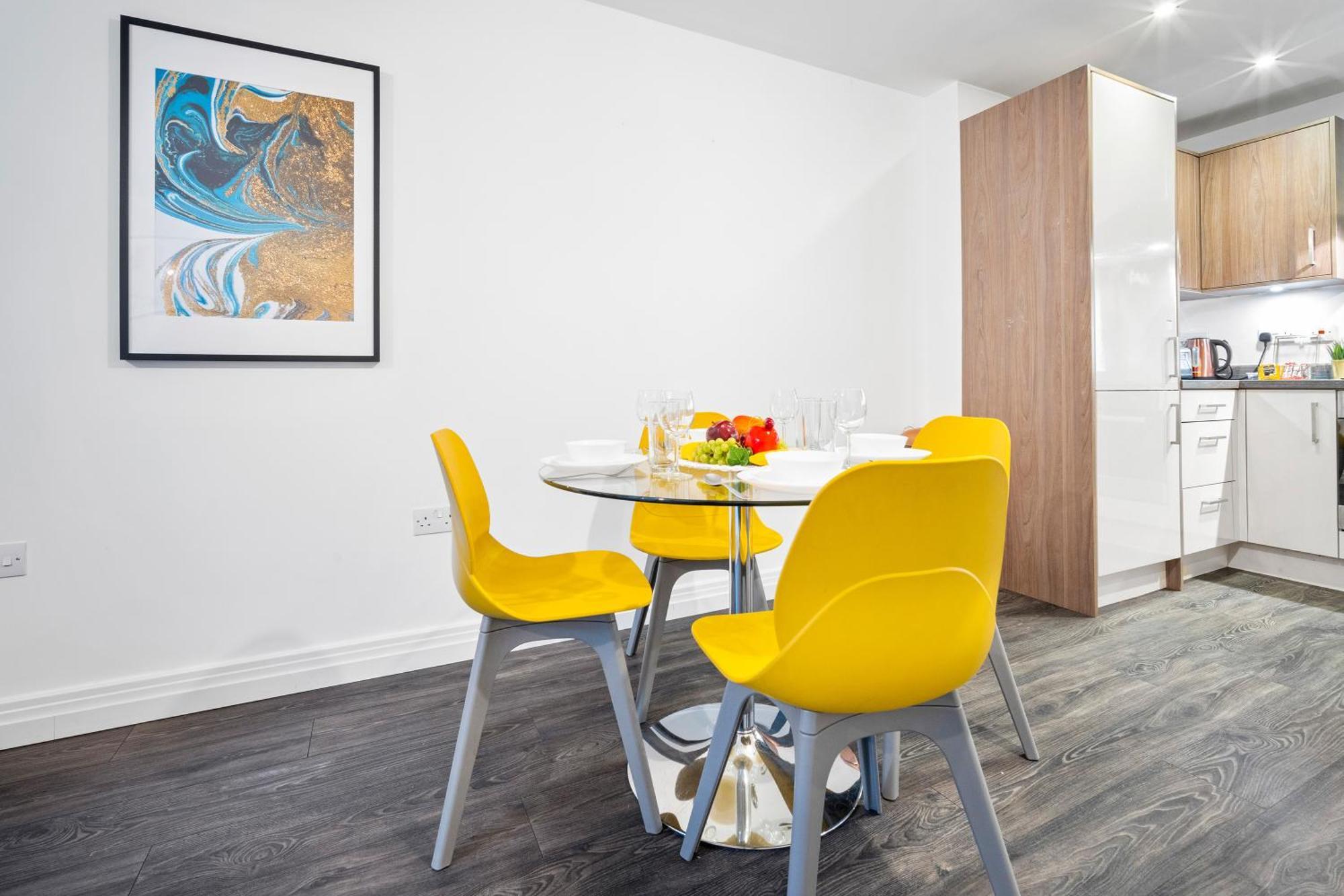 New Luxe Apartment - Secure Parking - Birmingham City Centre - Netflix - Wifi - Top Rated - 54M Exterior foto